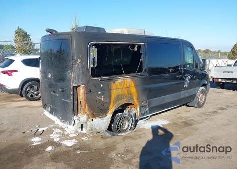 2014 Mercedes-Benz Sprinter 2500 Normal Roof from USA, damaged, VIN WDZPE7CC8E5850046